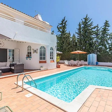 Mia - Peerless Bond Villa