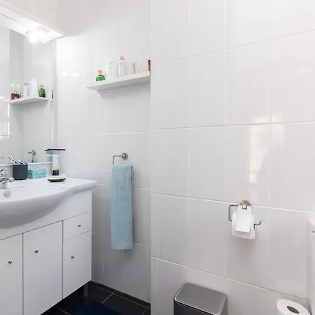 Willa Mia - Peerless Bond