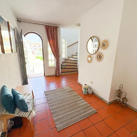 Willa Mia - Peerless Bond *