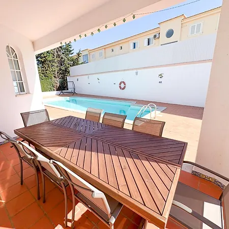 Willa Mia - Peerless Bond